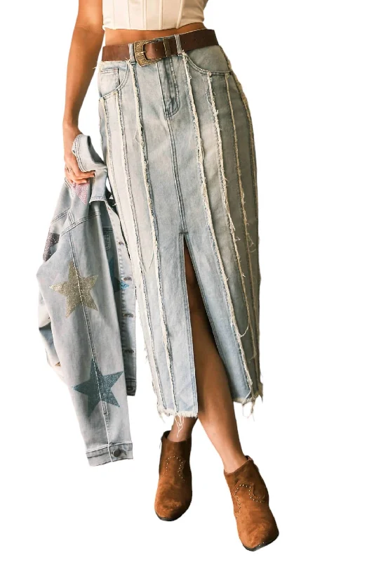 Frayed Denim Skirt In Light Wash