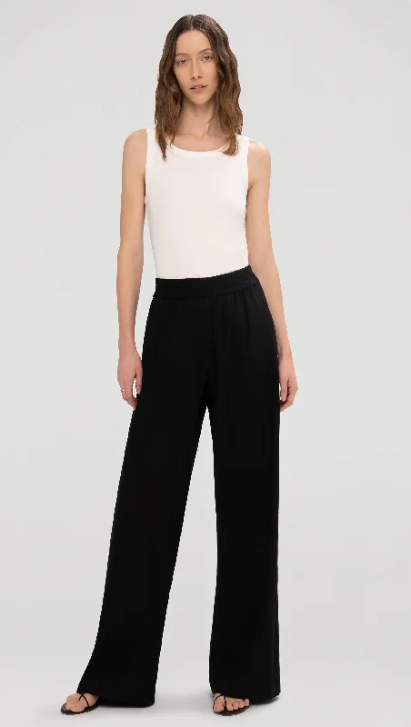 Pull-On Relaxed Trouser in Linen Blend | Black